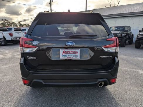 Used 2024 Subaru Forester Limited AWD/4WD image 5