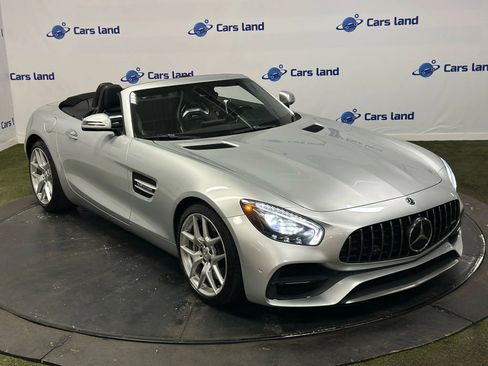Used 2018 Mercedes-Benz AMG GT Roadster 2D image 9