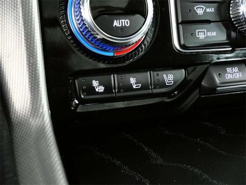 Used 2021 GMC Yukon Denali image 23