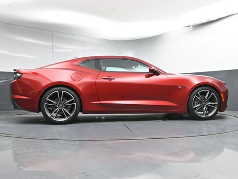 Used 2021 Chevrolet Camaro LT w/ RS Package image 25