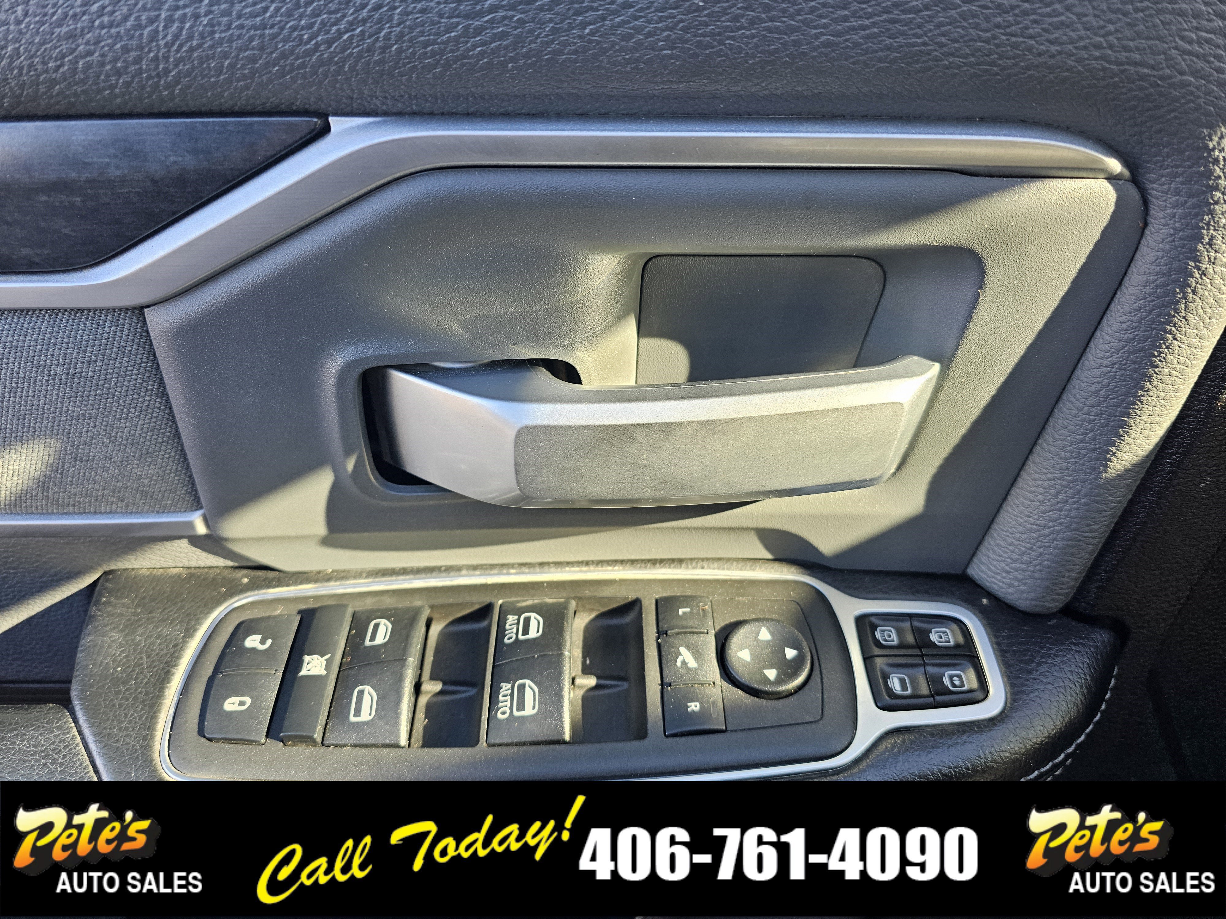 Used 2023 RAM 2500 Big Horn w/ Level 1 Equipment Group AWD/4WD image 21