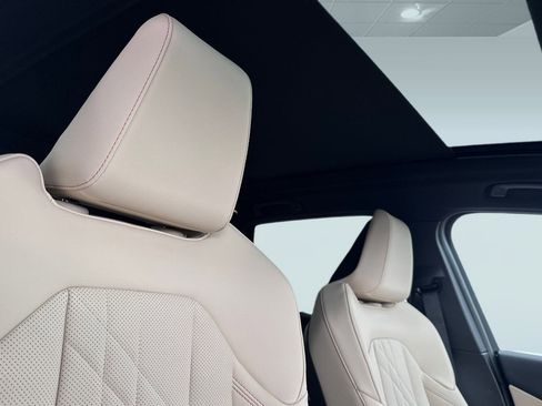 Used 2026 BMW X3 xDrive30 w/ Premium Package image 25