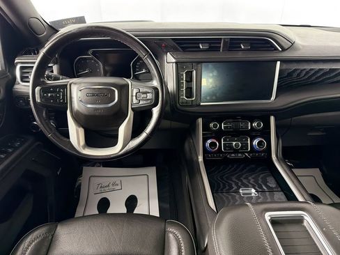 Used 2021 GMC Yukon Denali w/ Denali Premium Package AWD/4WD image 23