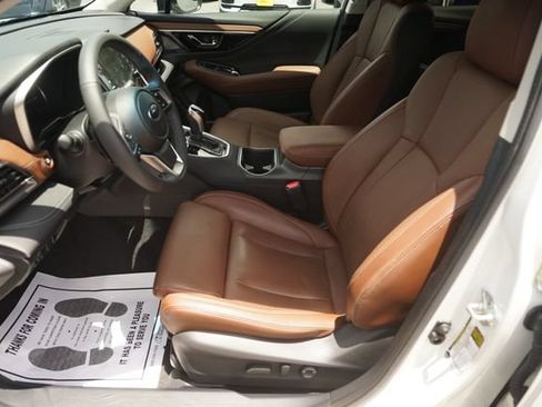 Used 2021 Subaru Outback Touring w/ Popular Package #2 AWD/4WD image 9