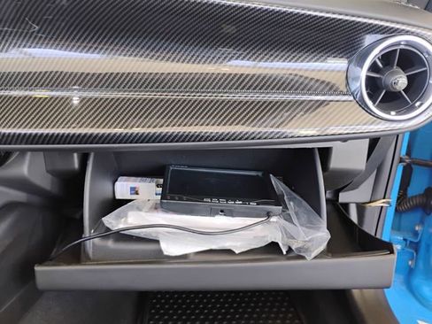 Used 2022 Chevrolet Camaro LT RWD image 27
