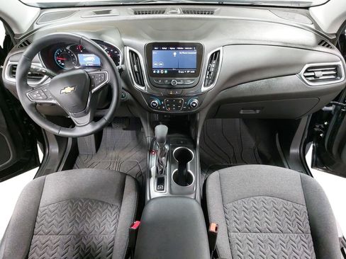 Used 2024 Chevrolet Equinox LT image 9