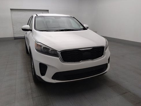 Used 2020 Kia Sorento FWD V6 image 14