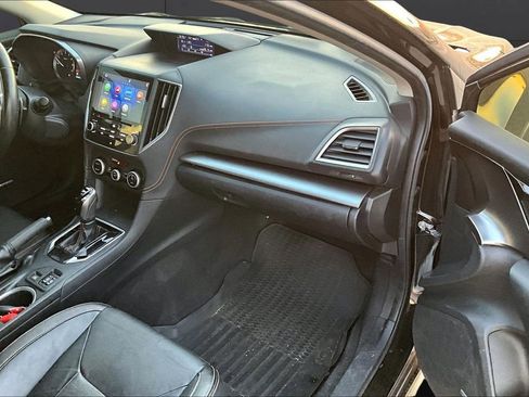 Used 2019 Subaru Crosstrek 2.0i Limited w/ Moonroof Package w/Navigation image 14