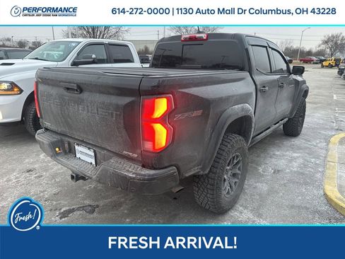 Used 2025 Chevrolet Colorado ZR2 w/ Technology Package image 4