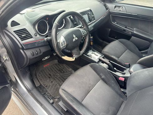 Used 2017 Mitsubishi Lancer LE FWD image 9
