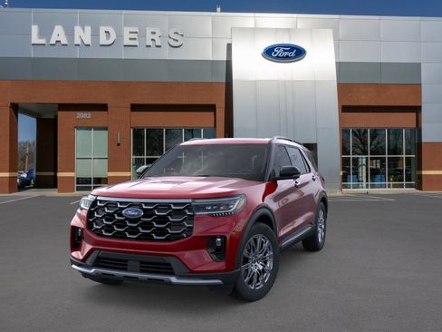 New 2026 Ford Explorer Platinum RWD image 2
