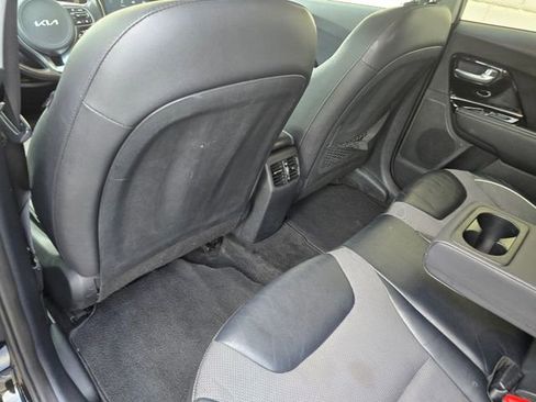 Used 2022 Kia Niro EX w/ Cold Weather Package image 43