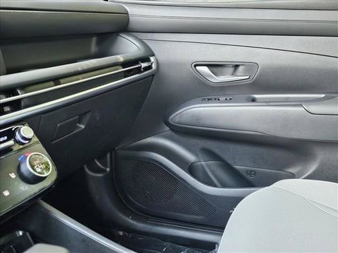 Certified 2026 Hyundai Santa Cruz SEL FWD image 15