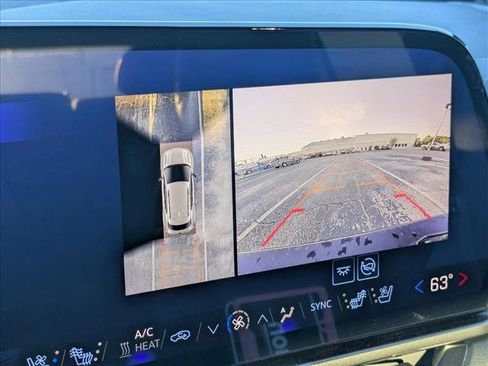 New 2025 Chevrolet Equinox EV RS image 11