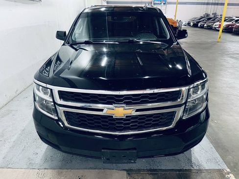 Used 2018 Chevrolet Suburban LT AWD/4WD image 13