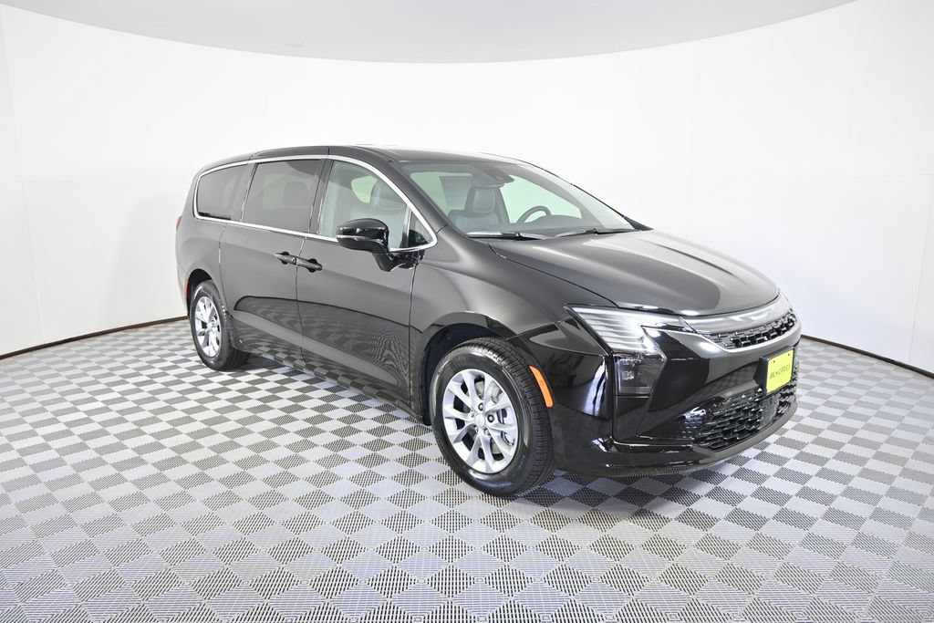 New 2027 Chrysler Pacifica Select AWD/4WD image 9