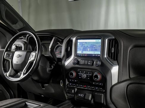 Used 2022 Chevrolet Silverado 2500 LTZ w/ LTZ Plus Package image 23