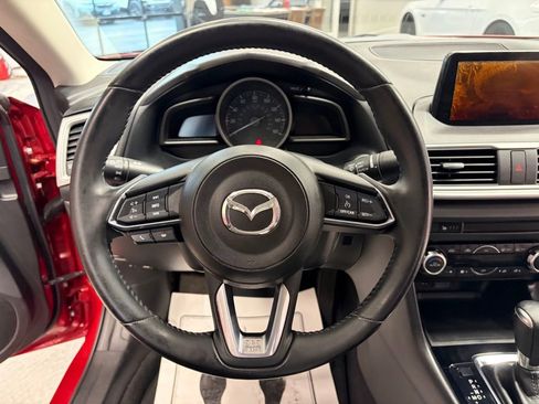 Used 2017 MAZDA MAZDA3 Touring image 9