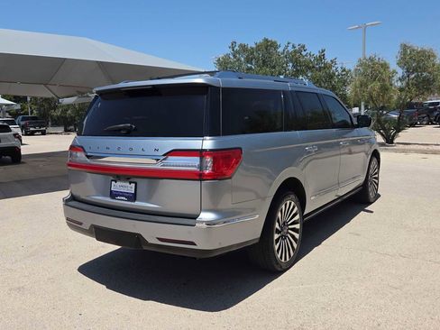 Used 2020 Lincoln Navigator L Black Label w/ Cargo Convenience Package AWD/4WD image 8