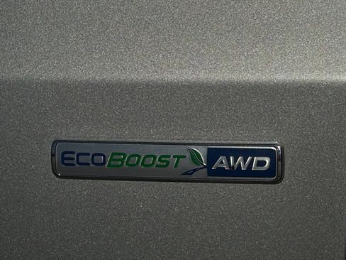 Used 2020 Ford Escape SEL image 29