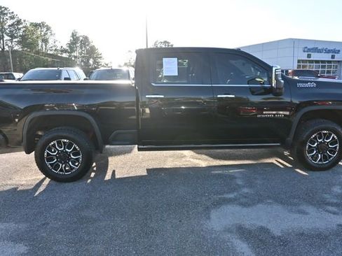 Used 2023 Chevrolet Silverado 2500 High Country w/ LPO, Hitch Package image 6