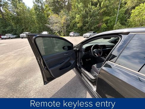 Used 2024 Volkswagen GTI SE image 27