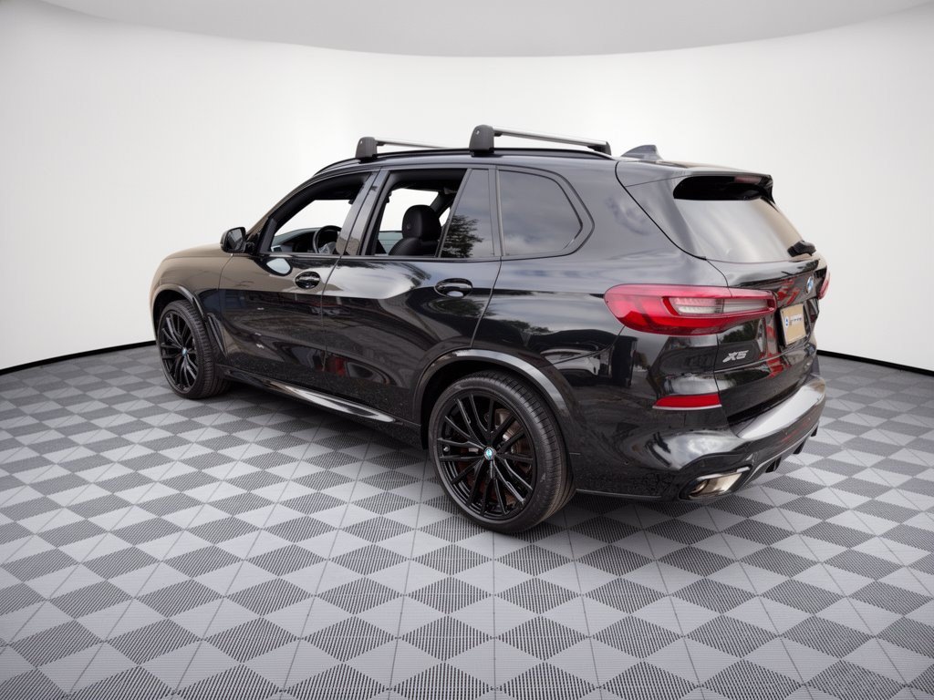 Used 2023 BMW X5 sDrive40i w/ M Sport Package RWD image 3