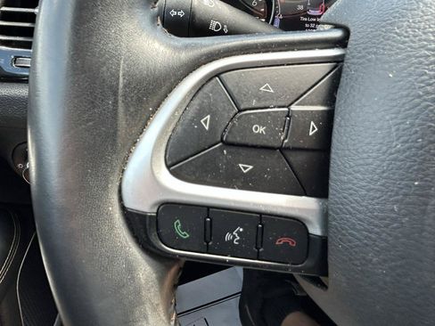Used 2018 Jeep Compass Limited AWD/4WD image 20