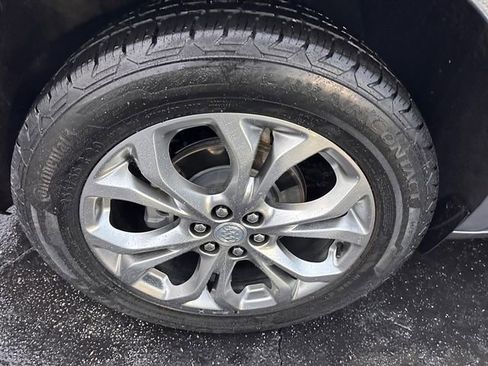 Used 2021 Buick Enclave Avenir w/ Avenir Technology Package image 12