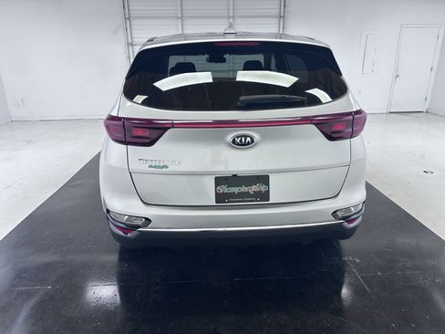 Used 2021 Kia Sportage LX AWD/4WD image 12