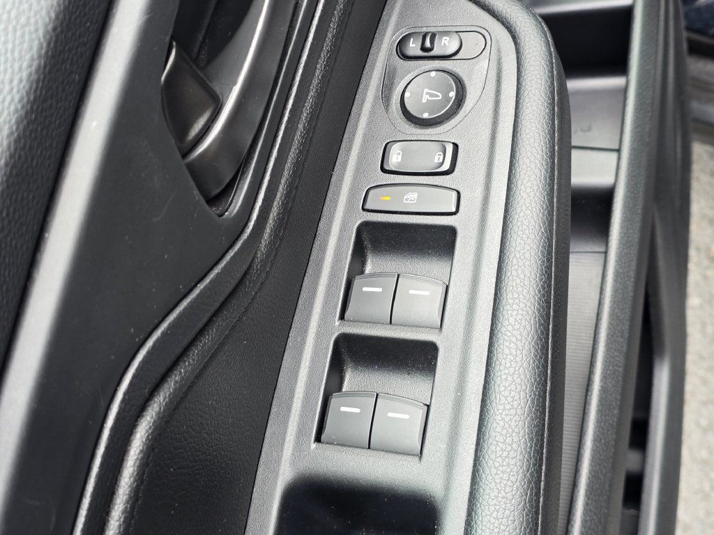 Used 2025 Honda Odyssey EX-L image 7