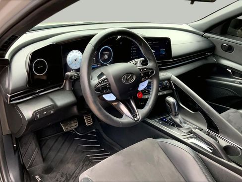 Used 2023 Hyundai Elantra N FWD image 18