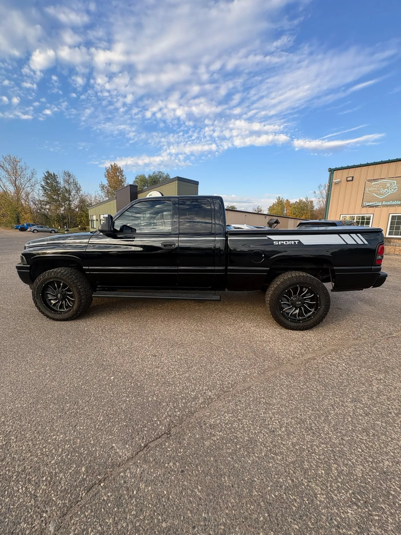 Used 1998 Dodge Ram 1500 Truck 4x4 Quad Cab image 8