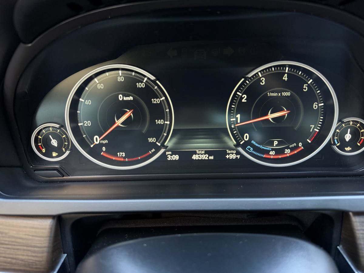 Used 2014 BMW 750Li RWD image 34