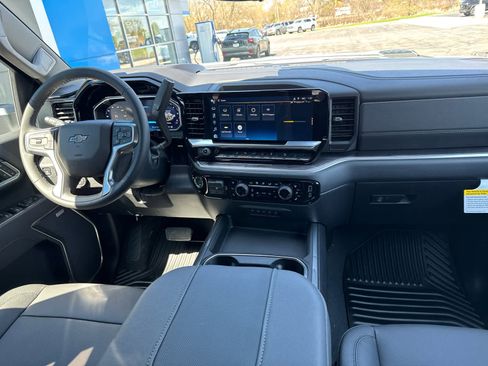 New 2026 Chevrolet Silverado 2500 LTZ w/ LTZ Plus Package AWD/4WD image 6