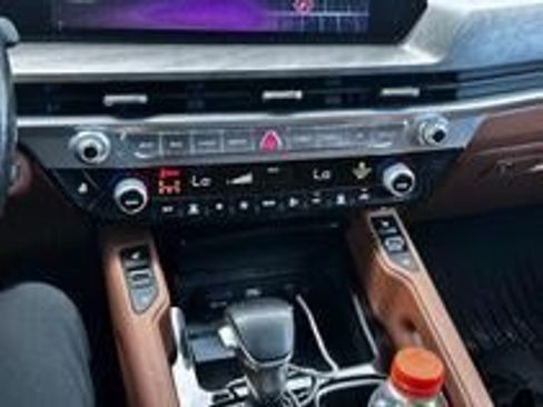Certified 2024 Kia Telluride EX X-Line AWD/4WD image 19