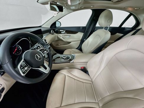Used 2019 Mercedes-Benz C 300 Sedan image 22