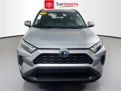 Used 2024 Toyota RAV4 XLE image 10