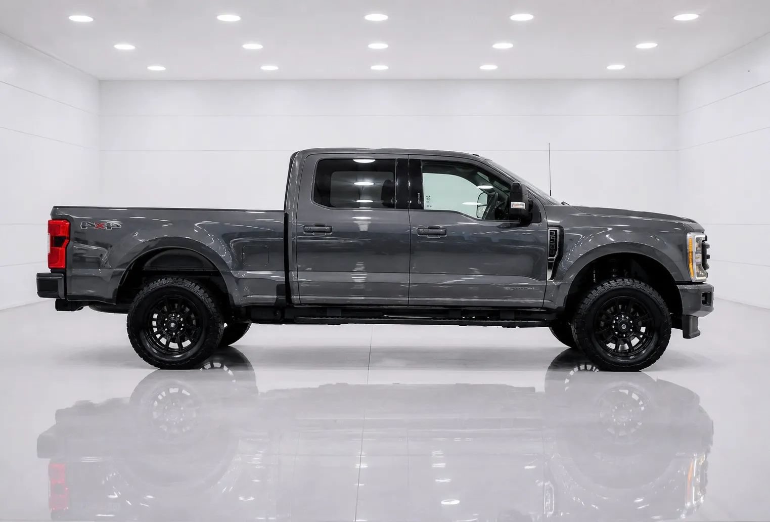 Used 2020 Ford F250 Lariat AWD/4WD image 6