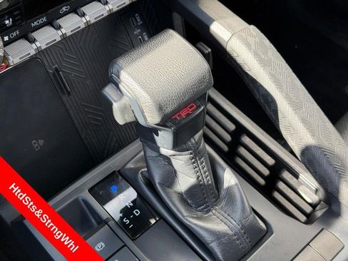 Used 2025 Toyota Tacoma TRD Off-Road w/ TRD Off Road Premium Package AWD/4WD image 26