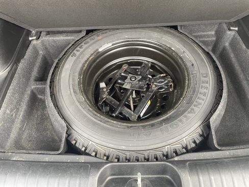 Used 2021 Jeep Cherokee Trailhawk w/ Trailer Tow Group image 18