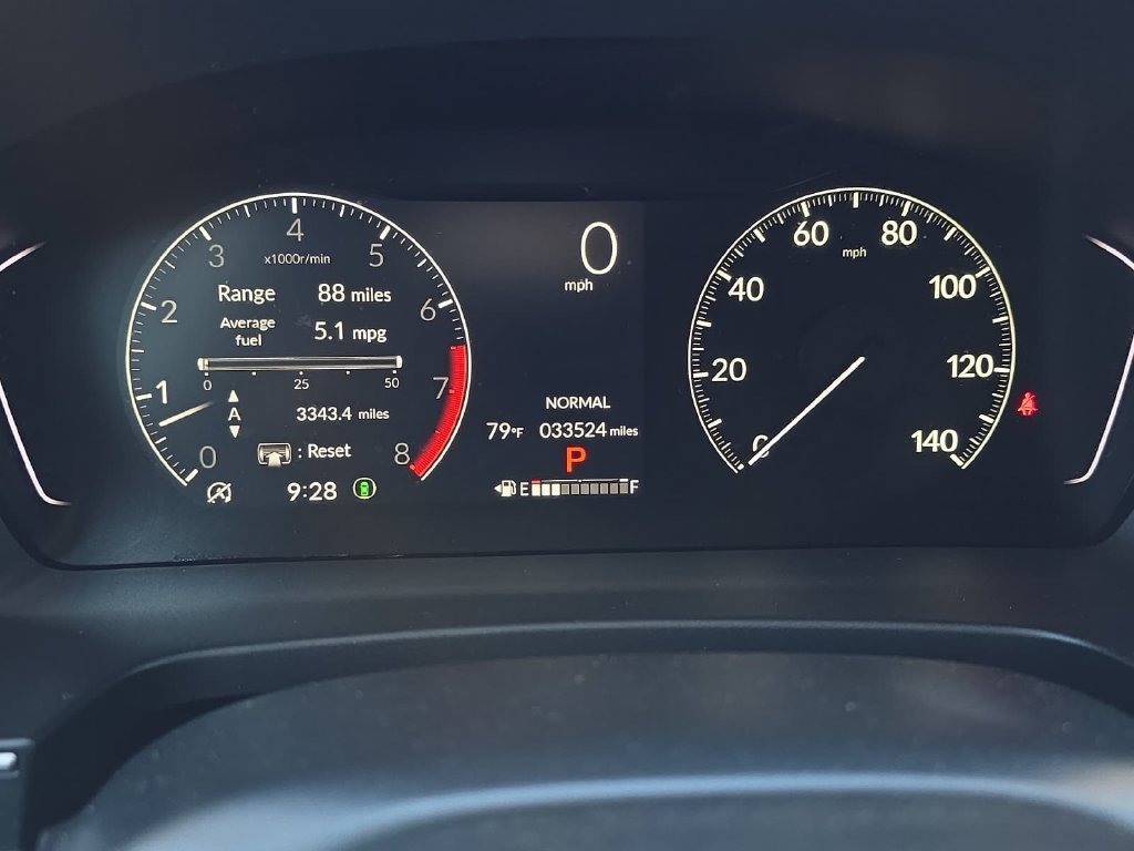 Used 2025 Honda Pilot Touring image 18