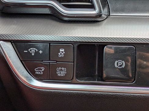 Certified 2024 Kia Sportage SX Prestige AWD/4WD image 32