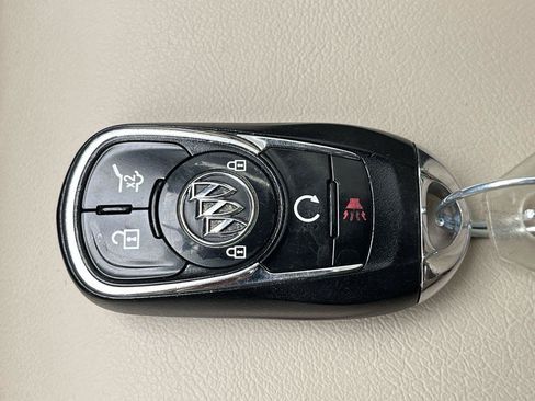 Used 2019 Buick Envision Premium AWD/4WD image 28