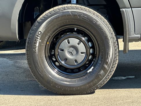 New 2026 Mercedes-Benz Sprinter 2500 image 26