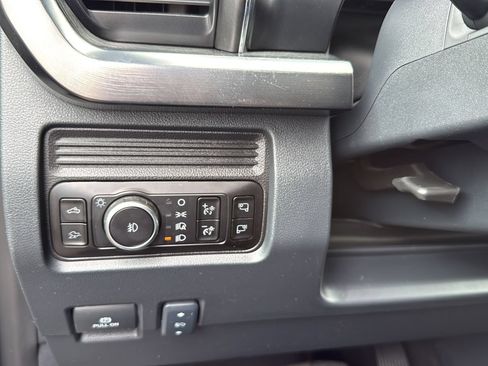 Certified 2026 Ford F250 Lariat AWD/4WD image 18