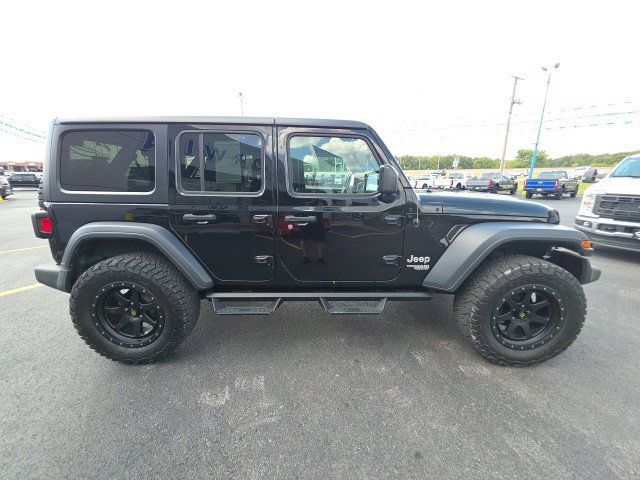 Used 2018 Jeep Wrangler Unlimited Sport S AWD/4WD image 5