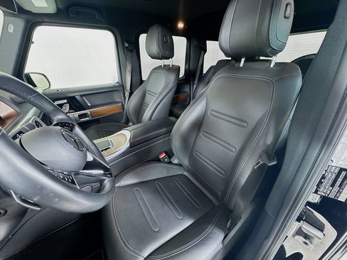 Used 2025 Mercedes-Benz G 550 image 8