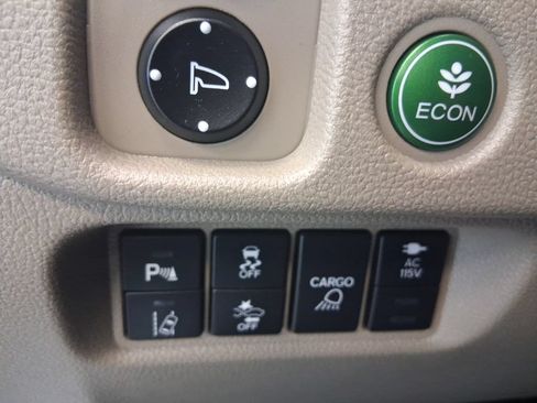 Used 2019 Honda Ridgeline RTL-E image 16