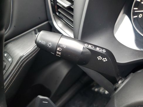 Certified 2021 Nissan Rogue SV w/ Premium Package image 21